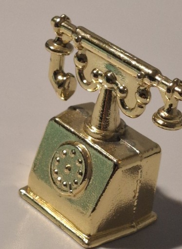 Zdjęcie oferty: miniaturowy model telefonu z mosiądzu