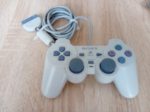 Zdjęcie oferty: Joypad PSone SCPH-110