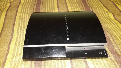 Zdjęcie oferty: Playstation 3 FAT CECHL04 Uszkodzona