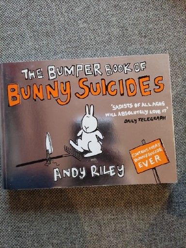 Zdjęcie oferty: Andy Riley - The Bumper Book of Bunny Suicides