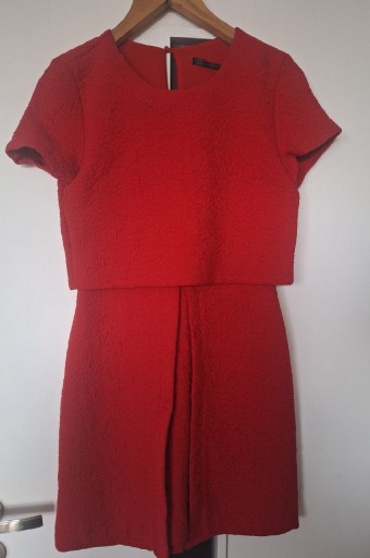 Zdjęcie oferty: Czerwona sukienka Zara rozm. XS
