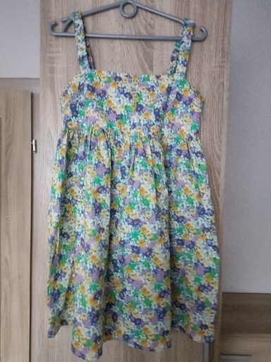 Zdjęcie oferty: Letnia sukienka Zara w kwiaty 
