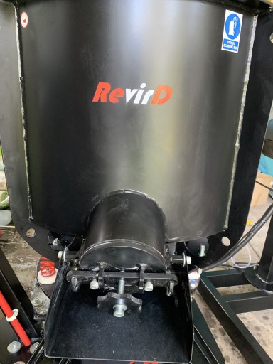 Zdjęcie oferty: Maszyna do polerowania wibracyjnego firmy RevirD