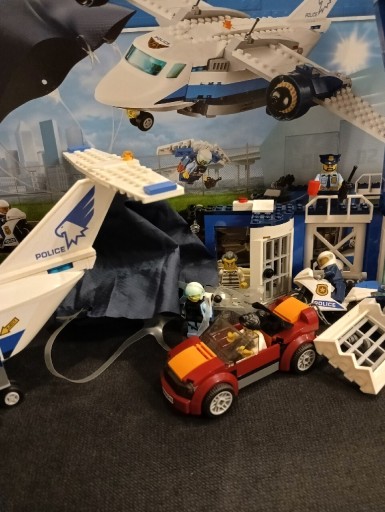 Zdjęcie oferty: Zestaw LEGO city 60210 policja powietrzna 