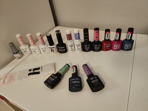 Zdjęcie oferty: Zestaw do hybryd. Manicure hybrydowy z lampą 