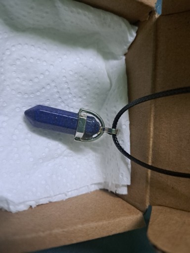Zdjęcie oferty: Naszyjnik z kamienia lapis lazuli
