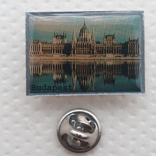 Zdjęcie oferty: Przypinka, pin Budapeszt Budynek Parlamentu 