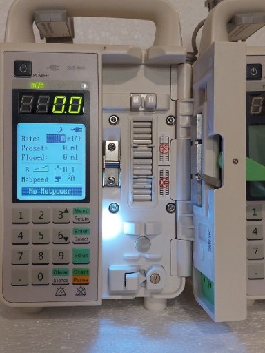 Zdjęcie oferty: Pompa infuzyjna wolumetryczna SINO SN-1800V