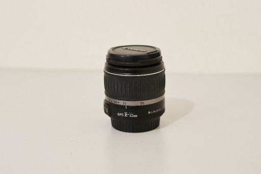 Zdjęcie oferty: Obiektyw Canon EF-S 18-55 f/3.5-5.6  II