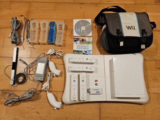 Zdjęcie oferty: Super Zestaw Konsola Wii Mod Pady Deska