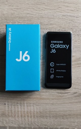 Zdjęcie oferty: Telefon Samsung Galaxy J6