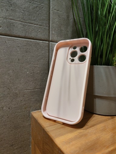 Zdjęcie oferty: Etui/Case IPhone 14 PRO Różowe grube