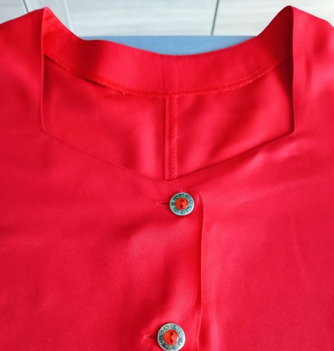 Zdjęcie oferty: Czerwona bluzeczka bawełniana 
