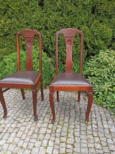 Zdjęcie oferty: 2 Krzesła miedzywojenne, skóra, masywne drewno