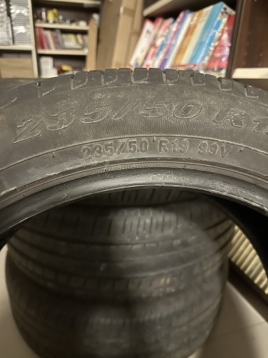 Zdjęcie oferty: Opony letnie Pirelli 235/50 R19