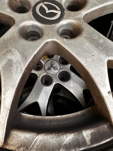 Zdjęcie oferty: Zestaw 4 felg aluminiowych mazda cs-5 17
