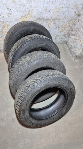 Zdjęcie oferty: Opony Zimowe Nokian WR SUV 4 215/65 R17 103H XL
