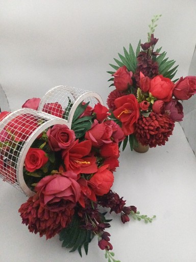 Zdjęcie oferty: Elegancki komplet nagrobny - kompozycja  w sercu 