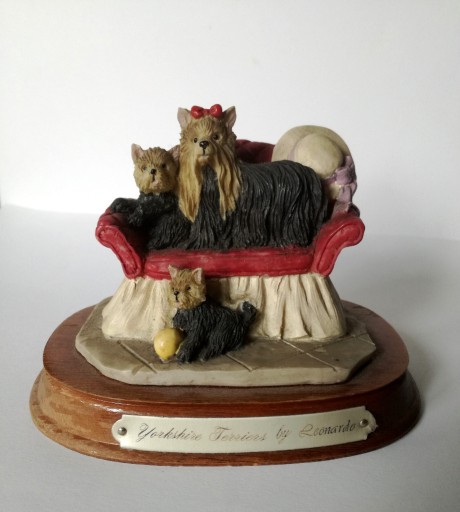 Zdjęcie oferty: Yorkshire Terrier Figurka Leonardo Collection !