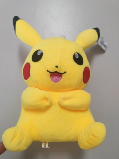 Zdjęcie oferty: Pikachu maskotka pluszak Pokémon przytulanka