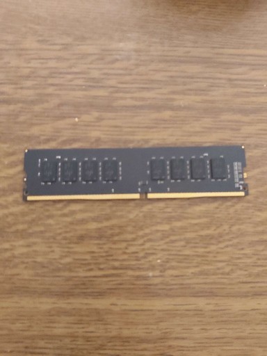 Zdjęcie oferty: Pamięć RAM G.Skill 8GB DDR4 (F4-2133C15S-8GNT)