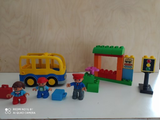 Zdjęcie oferty: Lego duplo autobus szkolny 10528