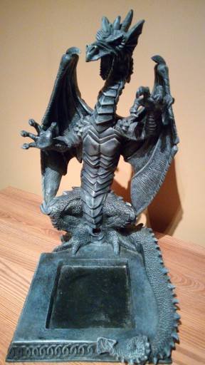 Zdjęcie oferty: Smok dragon figurka fantasy lampka DUŻY UNIKAT