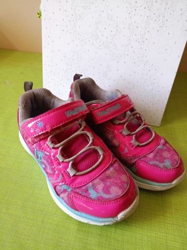 Zdjęcie oferty: Adidasy dla dziewczynki 27