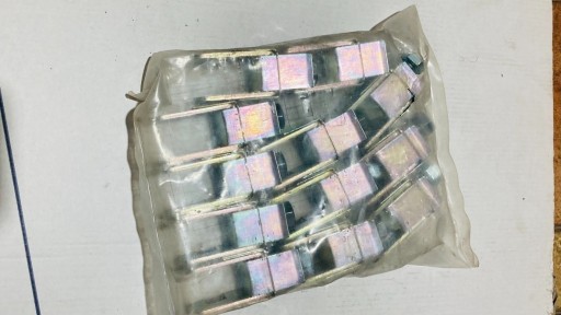 Zdjęcie oferty: Zacisk RITTAL SV 3459.500 do przewodów 70 - 185 mm2. - zestaw 15 szt.