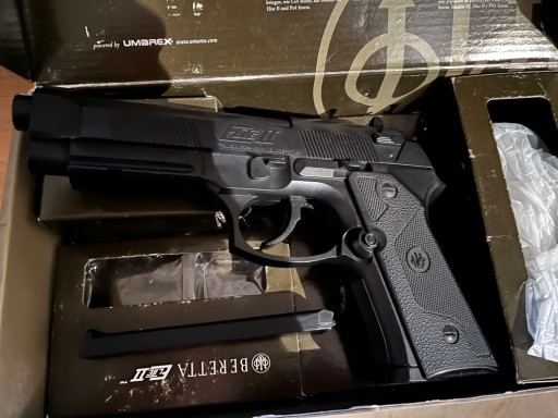 Zdjęcie oferty: Wiatrówka Beretta Elite II 4,5 mm