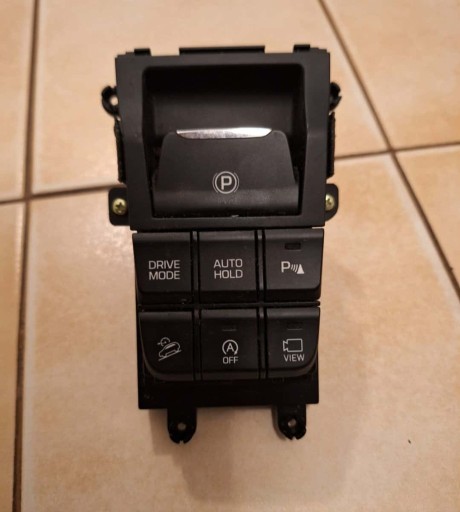 Zdjęcie oferty: 93300-D3DA0 HYUNDAI TUCSON 3 III 18- PANEL HAMULCA RĘCZNEGO HOLD DRIVE MODE
