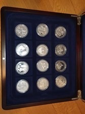Zdjęcie oferty: Kolekcja 12 srebrnych medali Jan Paweł II, OKAZJA!