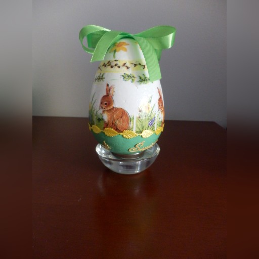 Zdjęcie oferty: Wielkanocne jajko - zajączki - 12 cm