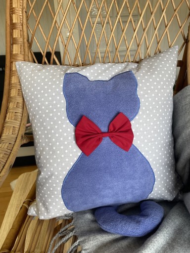 Zdjęcie oferty: Poduszka dekoracyjna dla dzieci kot 3d