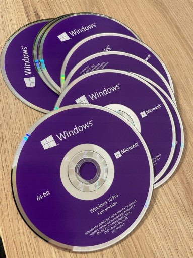 Zdjęcie oferty: DVD Windows 10 Pro Język Angielski Bez Klucza