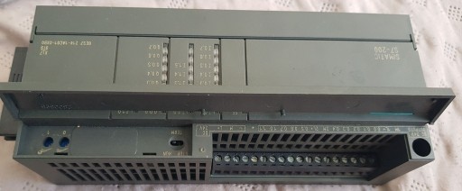 Zdjęcie oferty: SIEMENS S7-200 6ES7 214-1AC01-0XB0