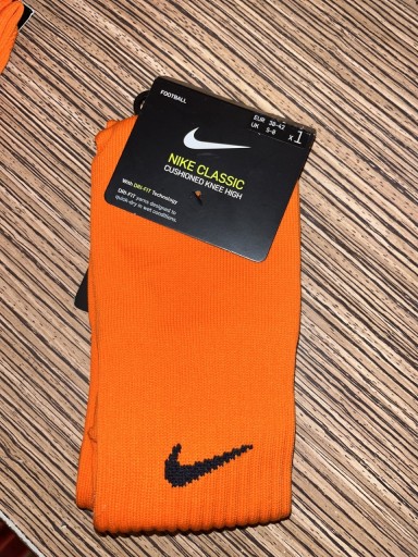 Zdjęcie oferty: Getry nike 38-42 pomarańczowe nowe SX5728-816