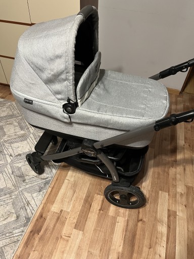 Zdjęcie oferty: Wózek spacerowy + gondola Peg Perego book 51s