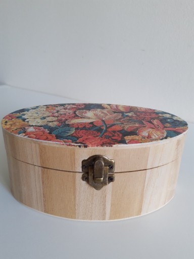 Zdjęcie oferty: Skrzynka szkatułka pudełko decoupage handmade