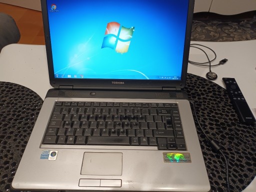 Zdjęcie oferty: Laptop Toshiba Satellite L300 - stan bdb