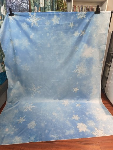 Zdjęcie oferty: Tło materiałowe do zdjęć 180x230 kraina Frozen 