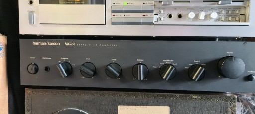 Zdjęcie oferty: Wzmacniacz HARMAN KARDON HK 6250