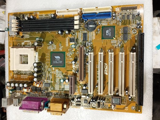 Zdjęcie oferty: Płyta Clayton bios-2m socket 462 agp sdram isa  sprawna