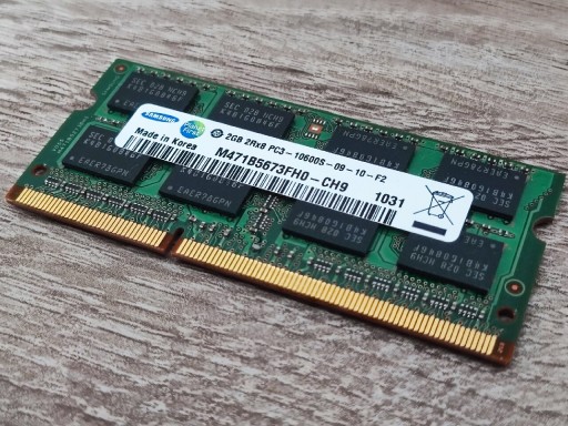 Zdjęcie oferty: Pamięć RAM Samsung 2GB 2Rx8 PC3 10600s 09-10-F2