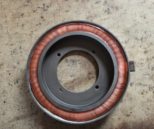 Zdjęcie oferty: Sprzęgłomagnetyczne  włącznik sieczkarni przezwajanie wszystkie rodzaje.