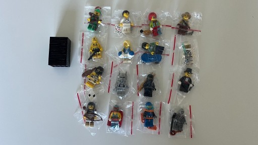 Zdjęcie oferty: LEGO Minifigures 8683 - Cała Seria 1 - kompletna 