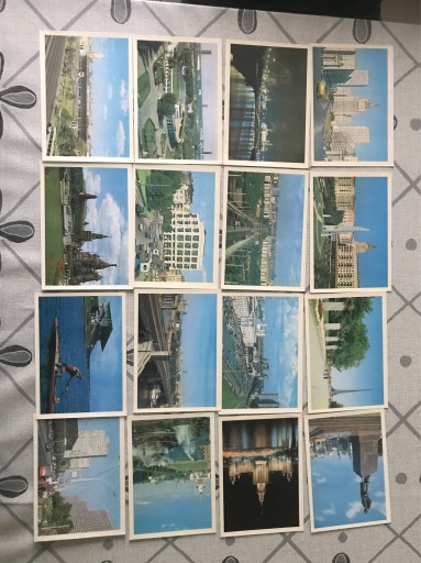 Zdjęcie oferty: 16 kartek pocztowych w obwolucie 1979r. 
