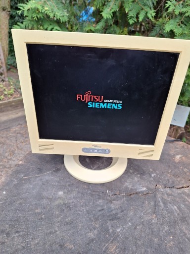 Zdjęcie oferty: Monitor Fujitsu Siemens LCD Color P15-1  retro pc