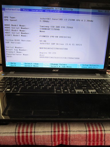 Zdjęcie oferty: Laptop Notebook ACER Aspire VA70 V3-771 sprawny