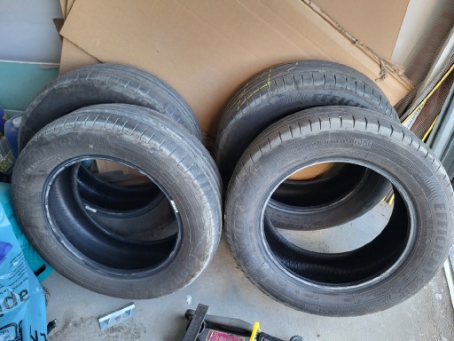 Zdjęcie oferty: Opony Goodyear EFFICIENTGRIP 215/40 R16 2021r.